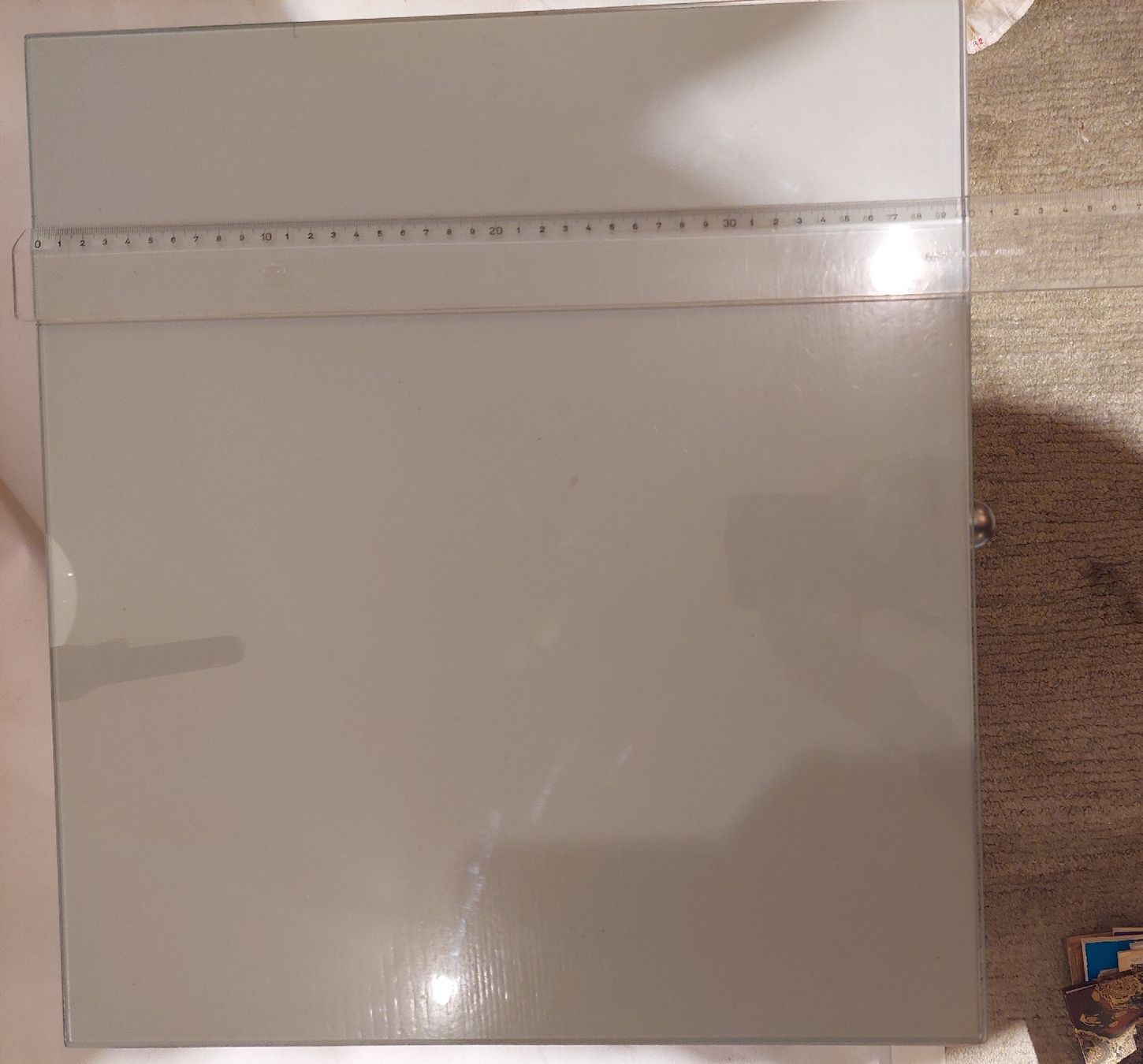 Comodini: kleines Möbel mit Schublade, verstellbares Tablar, Glas oben – Usato da Zürich venduto da Cortin 6